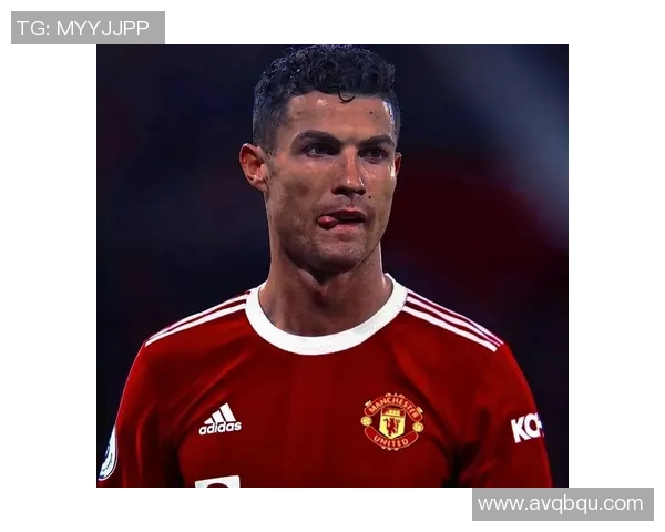 帅气足球明星男头像展现运动魅力与青春活力的完美结合