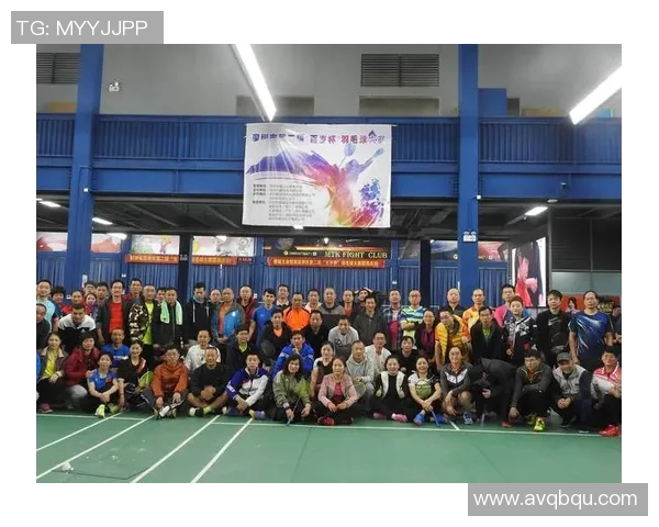 羽毛球精神：重庆羽毛球队拼搏历程的真实记录与感悟